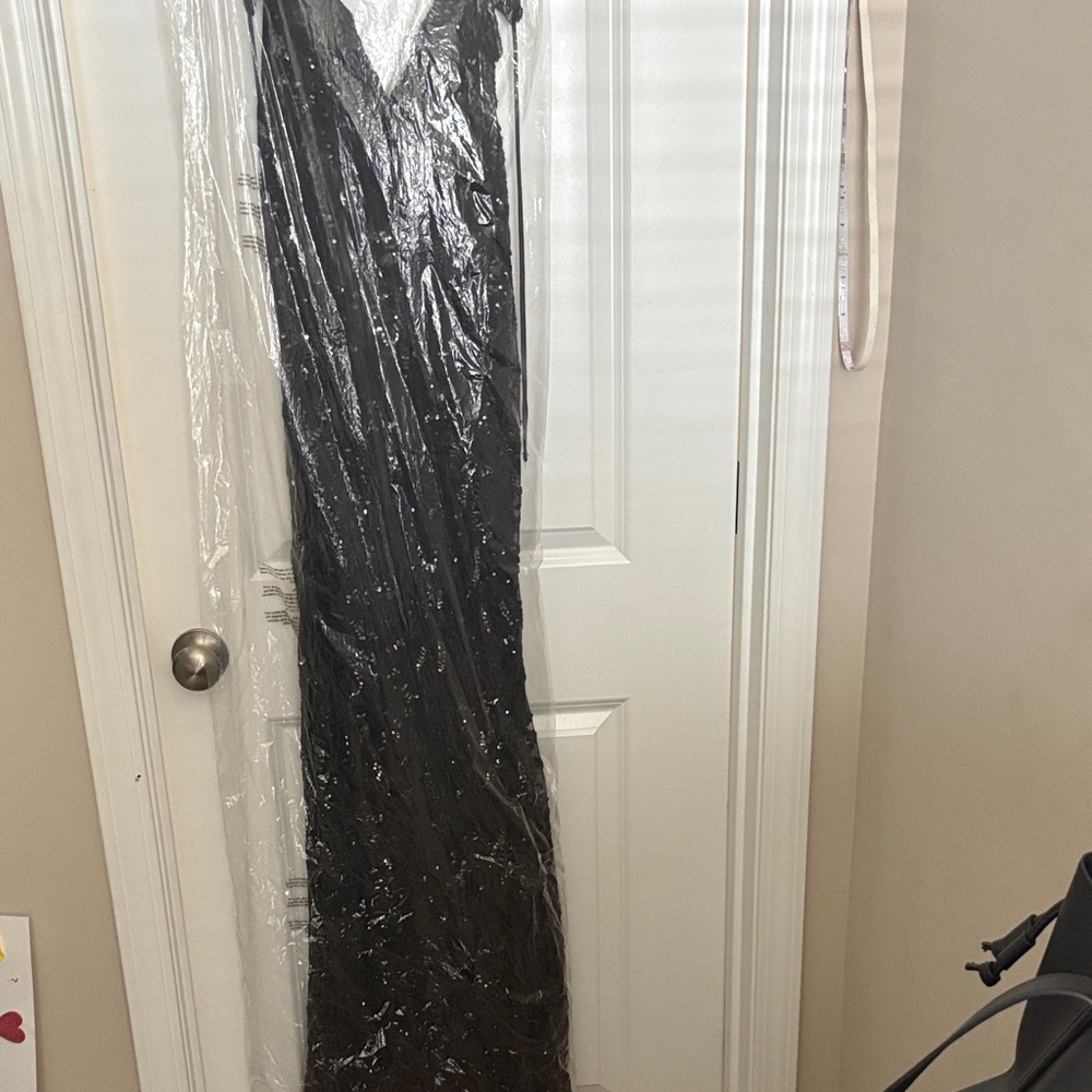 Windsor Black Maxi Dress